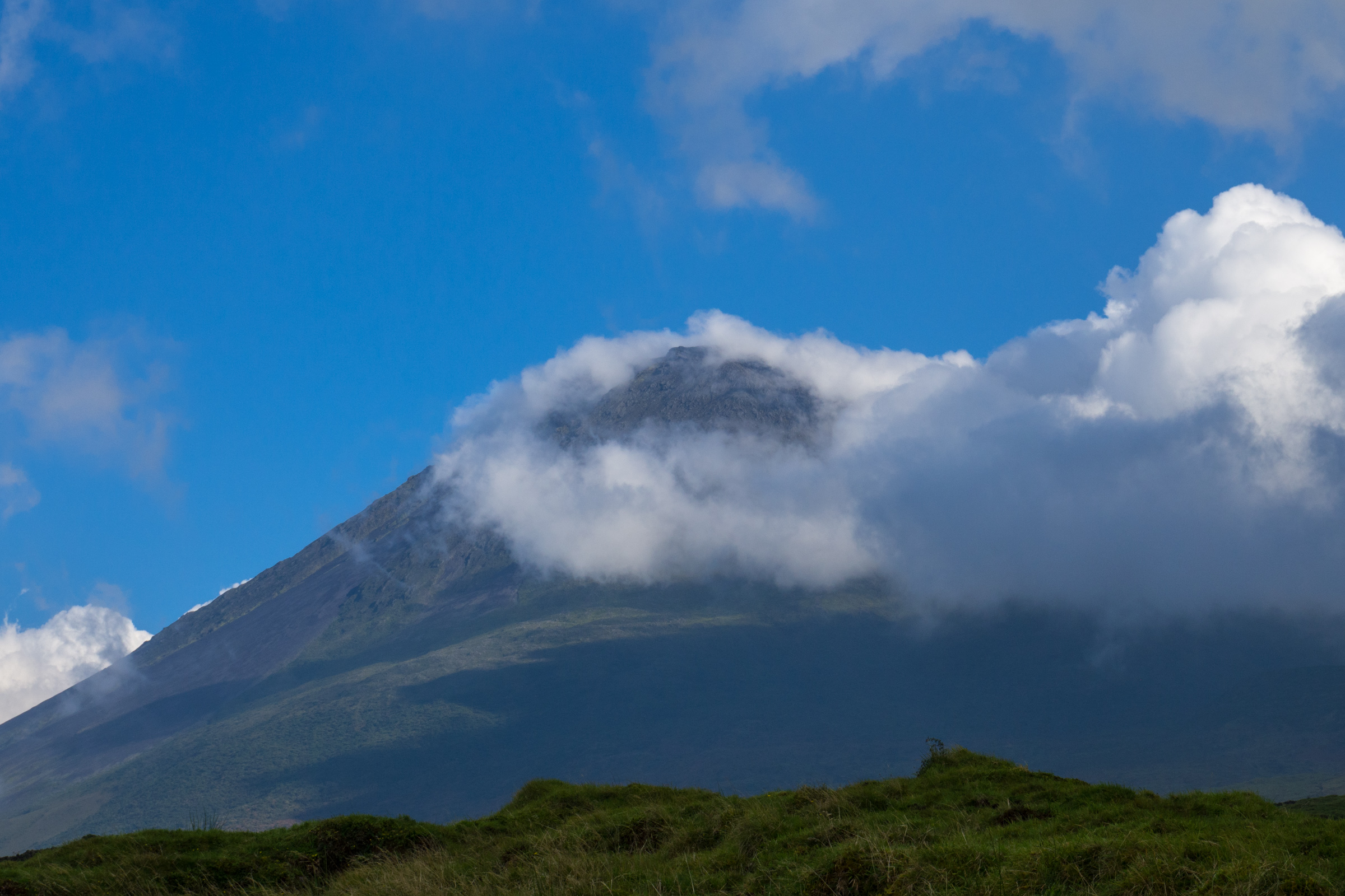 Climbing Mount Pico Azores Hiking Guide and 13 Tips